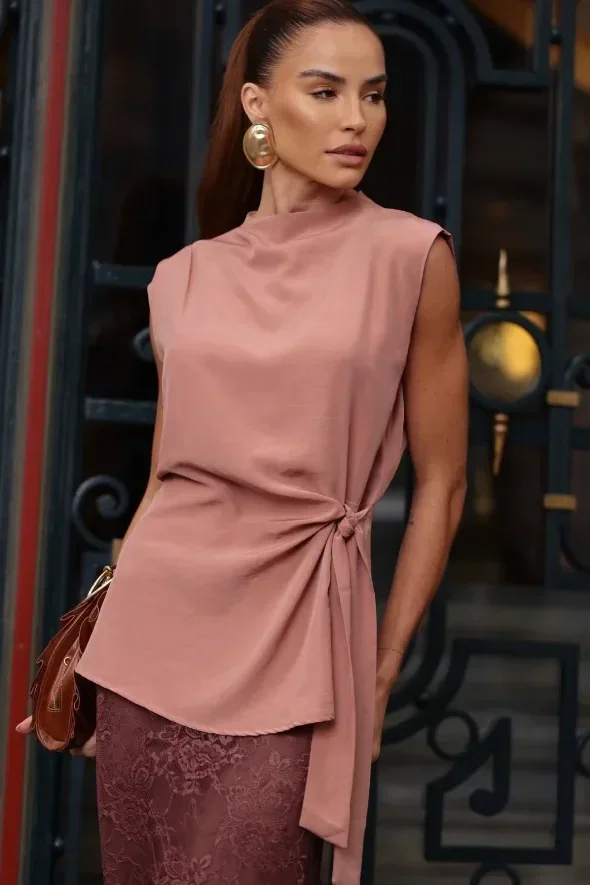 Camisa de Viscose com Detalhe