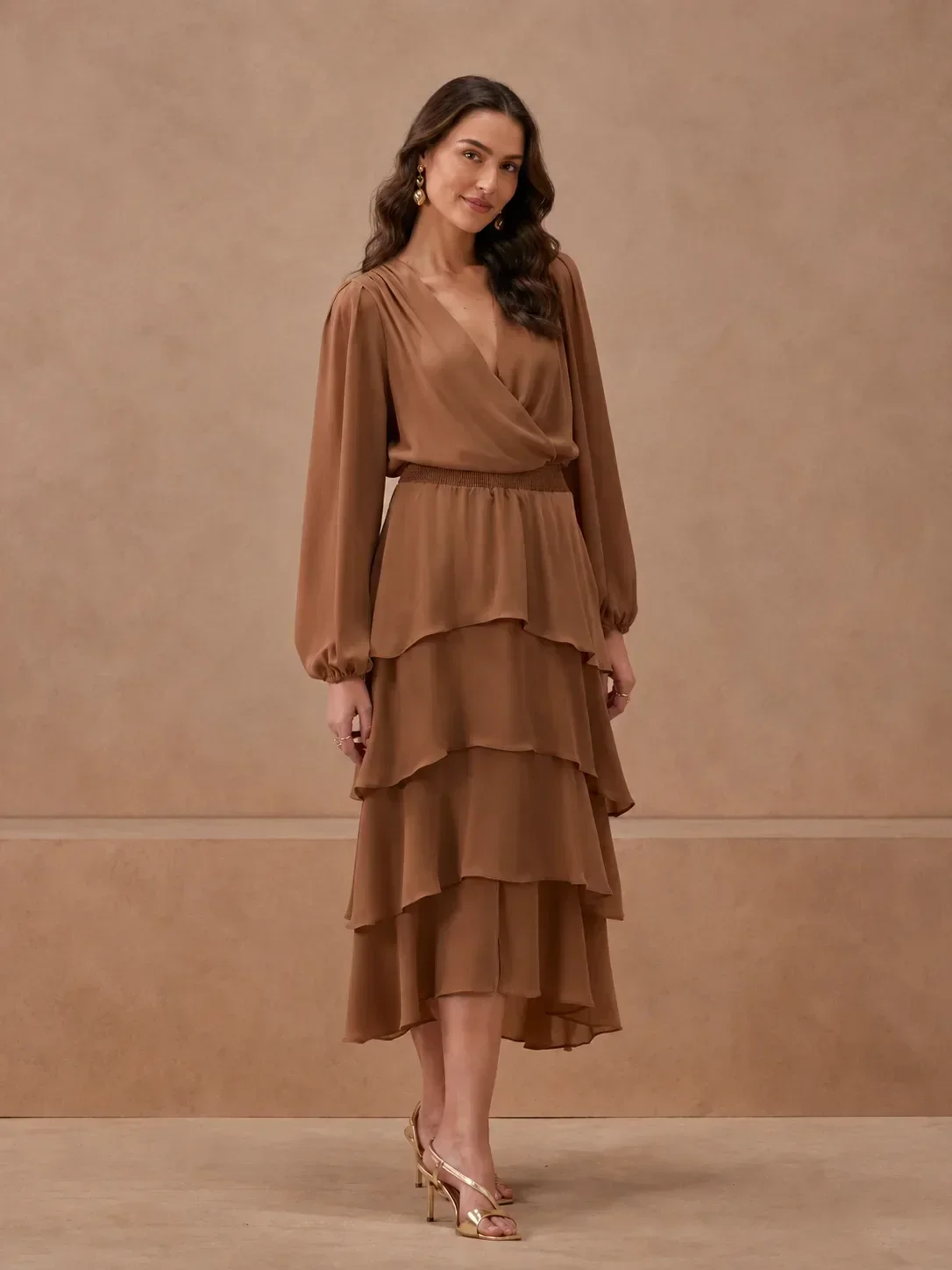 Vestido Godê Com Saia Em Camadas Marrom