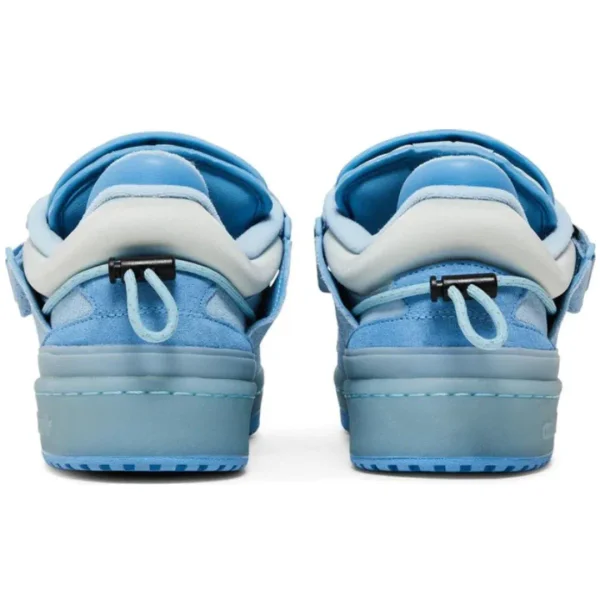 Bad Bunny x Forum Buckle Low 'Blue Tint' — foto 3