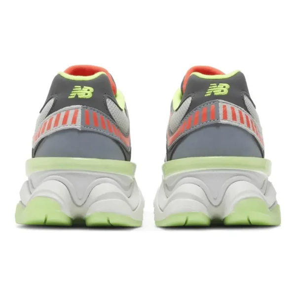 New Balance 9060 'Glow x DTLR' — foto 4