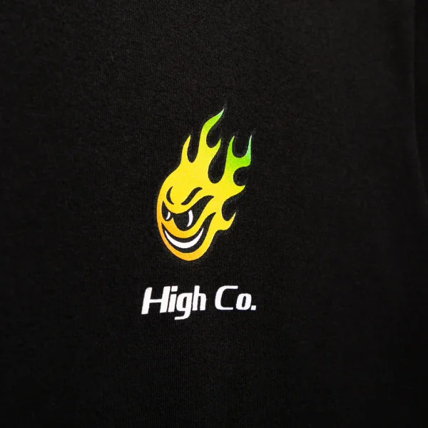 Camiseta High Co. Estampa Chama - Conforto e Estilo