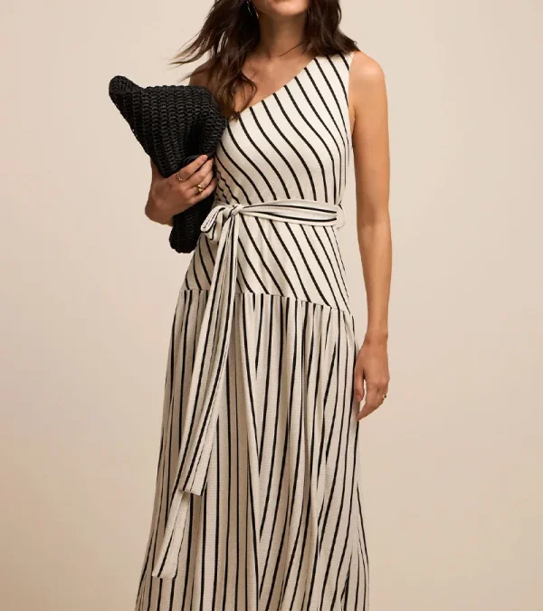 Vestido Evasê New Midi Ombro Só com Listras Preto Branco — foto 3