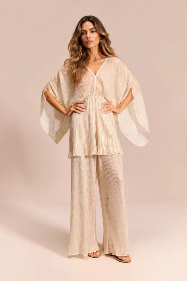 Saída off-white e dourado