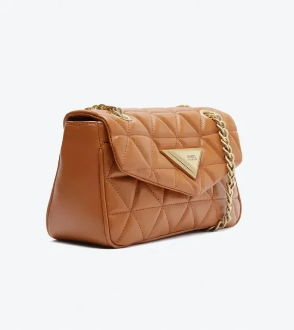 Bolsa Feminina de Couro com Alça de Corrente