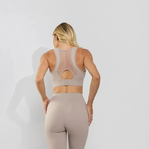 Conjunto Fitness Bege com Legging e Top — foto 3