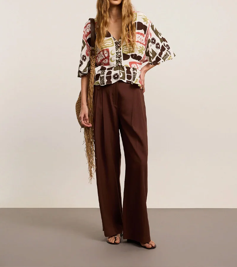 Blusa Em Viscose Com Estampa Geometrica Tropical Multicores