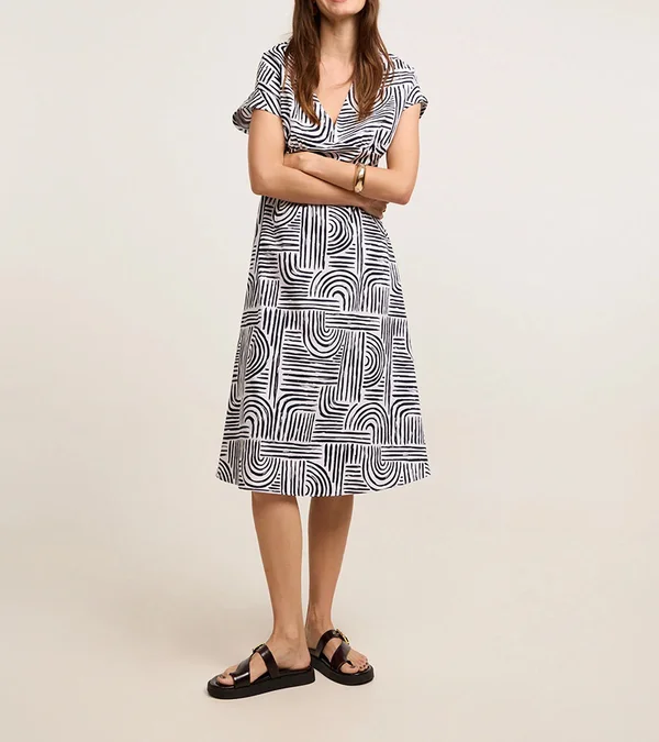 Vestido Midi Em Tricoline Com Estampa Geometrica Preto Branco